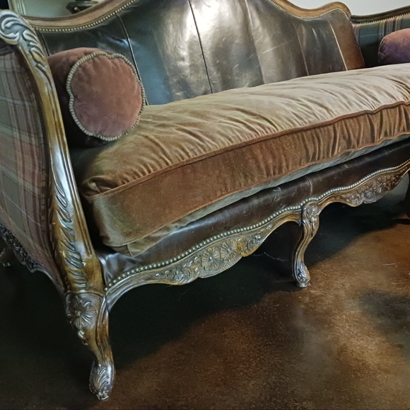 Plunkett Leather & Wood Couch - Picture 12 of 16